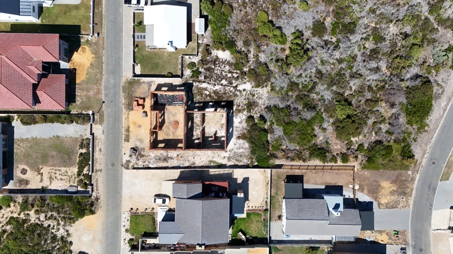 6 Bedroom Property for Sale in Struisbaai Western Cape